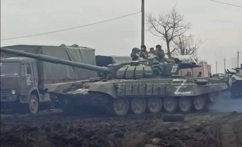 Theo tin tức mới nhất từ Bộ Quốc phòng Nga, Quân đội Nga đã hoàn toàn phong tỏa hai thành phố Kherson và Berdyansk, đồng thời kiểm soát các sân bay Gnichesk và Cherobayevka.