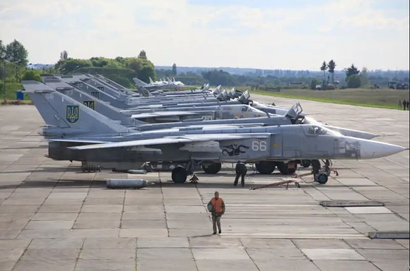 Mặc dù các hệ thống phòng không của Nga đã tiêu diệt thành công cả tên lửa hành trình và máy bay phóng chúng, nhưng với số máy bay tiêm kích bom Su-24M ít ỏi còn lại, chúng vẫn tạo ra những mối đe dọa nghiêm trọng cho Nga.