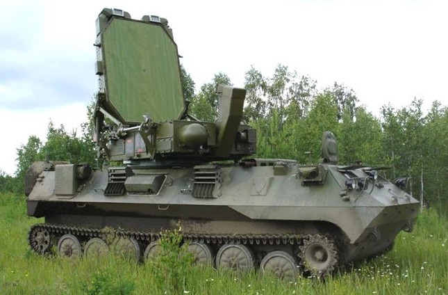 Ví dụ, radar Zoopark-1M có thể phát hiện tên lửa cỡ lớn cách xa 45 km. Đối với đạn MLRS và các loại pháo, súng cối thông thường, radar định vị chống pháo này có thể phát hiện tọa độ phóng của nó rất chính xác. 