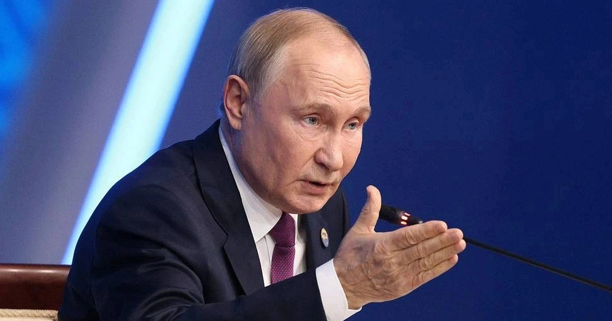 Khi cuộc xung đột Nga-Ukraine bước sang năm thứ tư và cuối cùng một tia hy vọng hòa bình đã đến, sau khi Điện Kremlin tuyên bố lệnh ngừng bắn kéo dài 30 giờ vào dịp lễ Phục sinh bắt đầu từ 18:00 ngày 19/4. Kiev, sau gần ba giờ do dự, về cơ bản đã chấp thuận lệnh ngừng bắn.