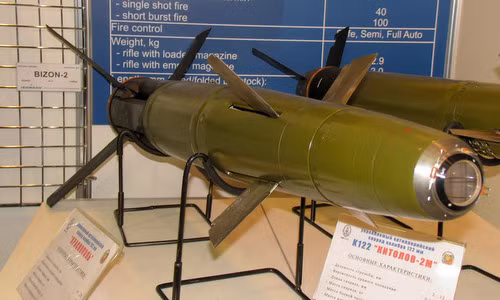 Nếu quân đội Nga đầu tư những khoản tiền này vào đạn dược thông minh, thì nó dễ sản xuất với số lượng lớn và có khả năng tấn công chính xác. Vũ khí có trí tuệ nhân tạo có thể tấn công tự động hoặc tấn công theo bầy đàn. Các kết quả có thể sẽ còn lớn hơn. 