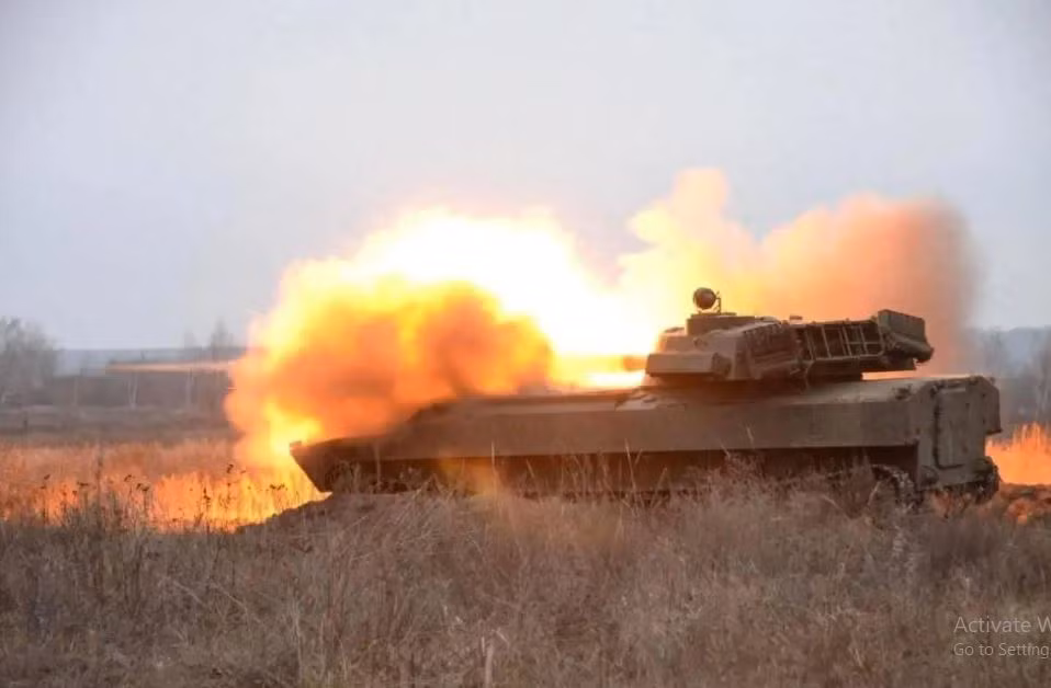 Nhưng lựa chọn này có vẻ khó xảy ra trong hoàn cảnh hiện tại. “Nếu Quân đội Nga tiến vào khu định cư Pechneg thành công và giăng bẫy, Quân đội Ukraine có thể rơi vào vòng vây lớn nhất trong lịch sử xung đột”.