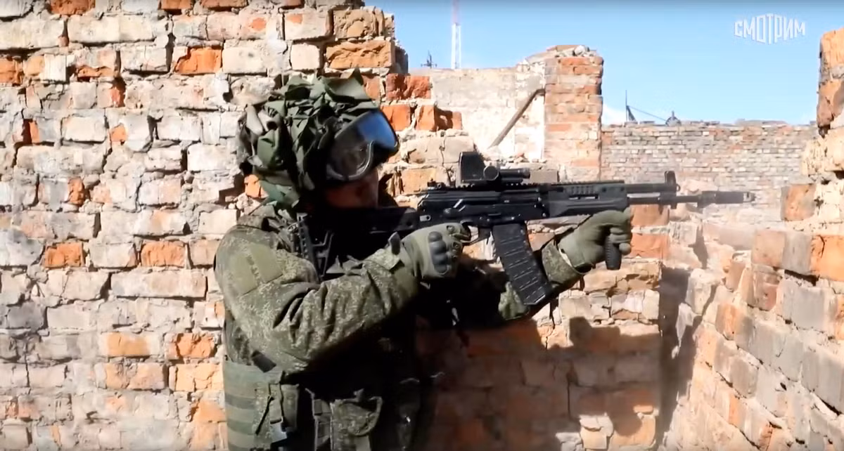 Sau đó, quân Triều Tiên tiến vào Kursk lần thứ hai và tham gia vào các trận đánh, nổi bật là các trận tấn công vào một số ngôi làng. Các chỉ huy Nga ghi nhận sự kỷ luật cao, sự cống hiến và tinh thần chiến đấu cao, không sợ hy sinh của lính Triều Tiên.