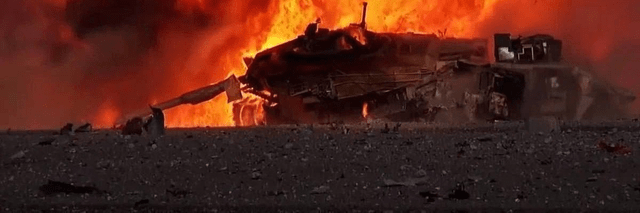 Sau đó, cảnh quay chiếc xe tăng chiến đấu chủ lực Challenger 2 thứ hai bị tên lửa Nga phá hủy đã được hé lộ. Hai xe tăng "Kẻ thách thức 2" lần lượt thất bại trên chiến trường Ukraine; Anh có thể sẽ “hối hận” khi gửi xe tăng tiên tiến của mình tới Ukraine, để làm mục tiêu cho quân đội Nga. 