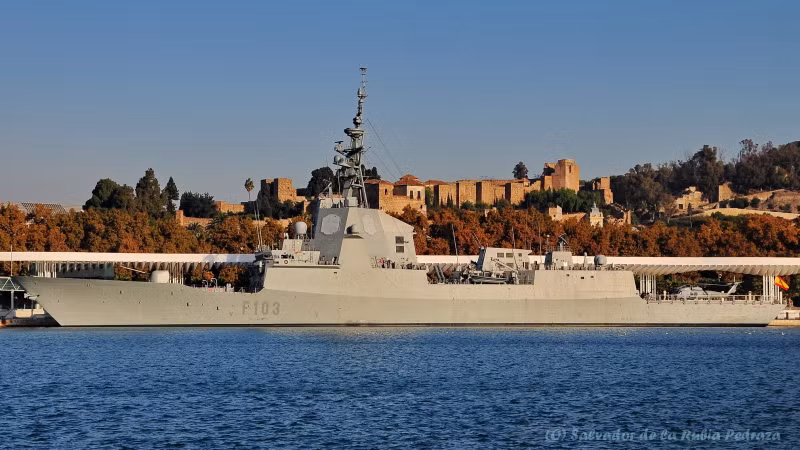 Điều này không loại trừ khả năng tàu chiến của Tây Ban Nha, cũng có cùng chung nhiệm vụ với những chiếc F-35 của Hà Lan, có thể thực hiện nhiệm vụ tuần tra, và gây mối căng thẳng cho lực lượng phòng thủ Nga; đặc biệt là một số tuyên bố của nhà chức trách Tây Ban Nha, về sự cần thiết phải chặn tàu Nga ở Biển Đen.