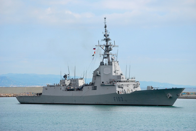 Tờ Huffington Post của Tây Ban Nha đưa tin: “Bộ trưởng Quốc phòng Margherita Robles cho biết, Tây Ban Nha sẽ đưa khinh hạm ESPS Blas de Lezo đến Biển Đen trong “ba hoặc bốn ngày tới”,