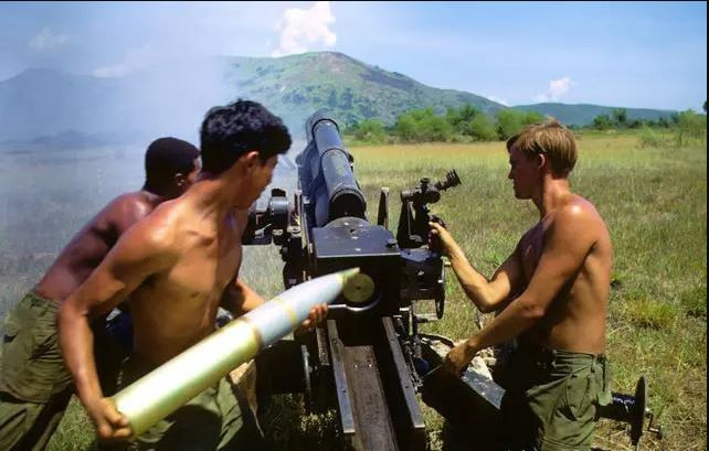 Mặc dù Quân đội Mỹ có lợi thế tuyệt đối về hỏa lực không quân, pháo binh, nhưng với chiến thuật linh hoạt và thế trận chiến tranh nhân dân, hỏa lực không quân và pháo binh của Mỹ cũng không phát huy hết được hết lợi thế.