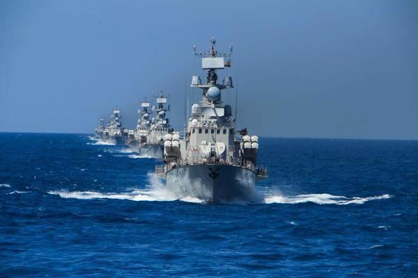 Theo chuyên gia Kashin, chiến trường thứ nhất mà vũ khí Trung Quốc có khả năng thực chiến đầu tiên đó là “Thùng thuốc súng” Đông Á và eo biển Đài Loan. Ở khu vực này, nếu xảy ra xung đột lớn trên biển trong tương lai, thì hải quân và không quân, sẽ trở thành lực lượng nòng cốt tác chiến của Quân đội Trung Quốc.