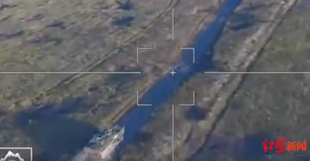 Vào ngày 15 giờ địa phương, một đoạn video cho thấy, một UAV tự sát của Nga đã đánh trúng vào một chiếc xe bọc thép Stryker do Mỹ sản xuất. Nga hiện đã phát hiện ít nhất một chiếc Stryker và một xe chiến đấu bộ binh Weasel của Lữ đoàn tấn công đường không 82. 