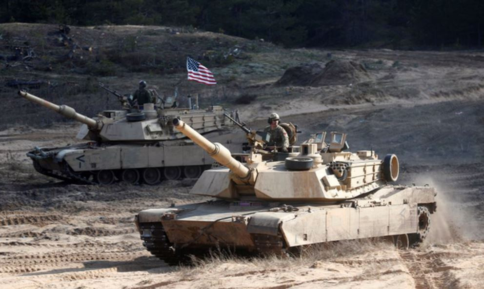 Theo CNN, ngay cả với những “ước tính lạc quan nhất”, thì cũng phải mất vài tháng để số vũ khí này có tác động lớn hơn; còn riêng về xe tăng Abrams do Mỹ cung cấp, Ukraine có thể phải mất hơn 1 năm (thậm chí là hơn), thì chúng mới có thể đưa vào chiến đấu.