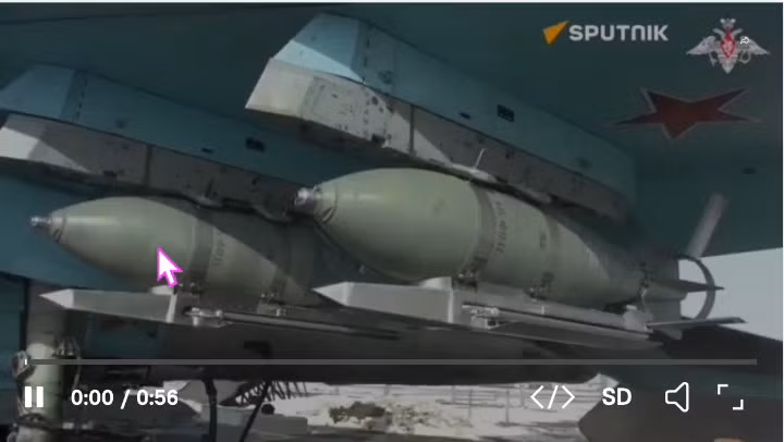 Hàng trăm nghìn quả bom thường thuộc nhiều loại, có thể nhanh chóng biến thành bom “thông minh”, có khả năng tấn công từ xa. Điều này cải thiện đáng kể tính linh hoạt của Quân đội Nga trong việc tổ chức các cuộc không kích và giảm chi phí thực hiện các nhiệm vụ không kích chiến thuật hoặc chiến lược.