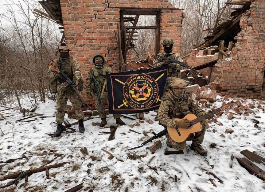 Trên chiến trường Ukraine, chỉ có lực lượng lính đánh thuê Wagner của Nga là tạo ra trường hợp dùng bộ binh tấn công thành công ở Bakhmut; nhưng với cái giá phải trả là hơn 40.000 người thương vong. Quân đội Nga và Ukraine hiện gần như không có điều kiện để áp dụng chiến thuật này.