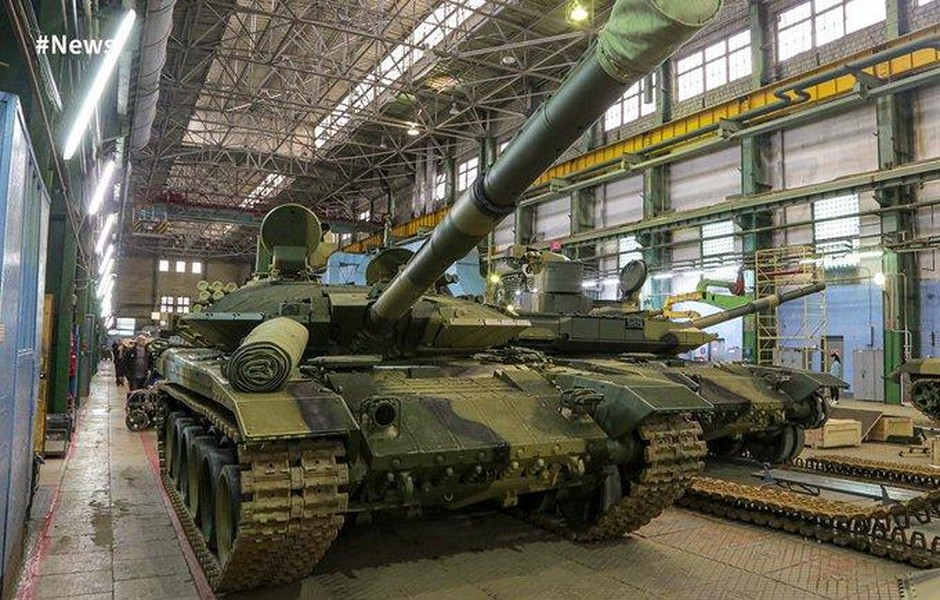 Tuyên bố công khai của Nga là nước này sẽ tiếp nhận khoảng 2.100 xe tăng từ năm 2022 đến năm 2023. Dựa vào đó, ước tính tổng số xe tăng mà Quân đội Nga ở chiến trường vẫn còn hơn 2.400 chiếc.