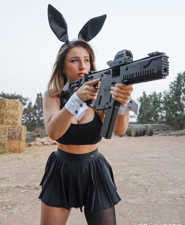 Kiều nữ trong Quân đội Israel: Xinh đẹp và cực kỳ gợi cảm - Hình 5 Kieu nu trong Quan doi Israel: Xinh dep va cuc ky goi cam-Hinh-5