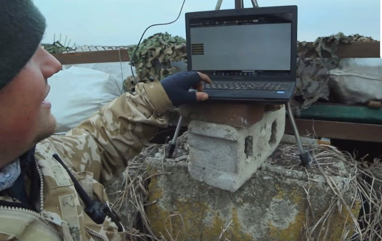 Nhờ có hệ thống tác chiến điện tử Borisoglebsk-2, RFAF đã phát hiện và định vị được thiết bị đầu cuối Starlink của AFU, nhanh chóng định vị và xác định được vị trí trú quân của AFU; ngay sau đó thực hiện bắn phá bằng hỏa lực và tấn công nhanh. 