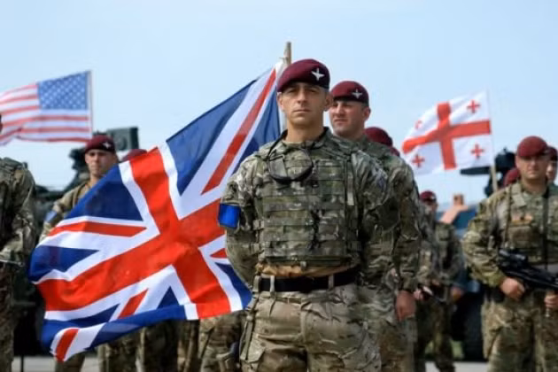 Cùng với việc có thông tin về việc Mỹ cung cấp máy bay chiến đấu qua sử dụng cho Không quân Ukraine, thì các nước NATO đã từ chối đảm bảo an ninh cho Nga và tiếp tục tăng cường hiện diện quân sự ở sát nách Nga.