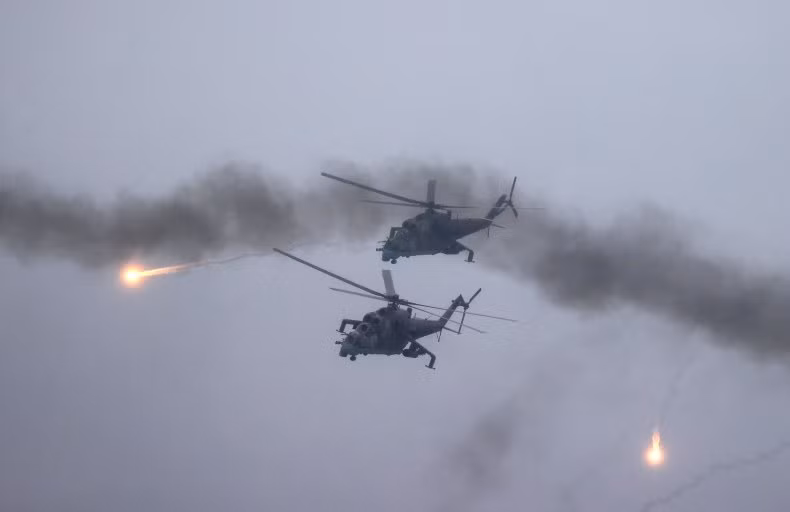 Truyền thông Mỹ cho rằng, vẫn còn giao tranh ác liệt ở Ukraine. Mặc dù hai bên trong cuộc chiến Nga-Ukraine khó có thể xác minh một cách độc lập về tổn thất dưới bất kỳ hình thức, nhân lực hoặc vật chất nào. Và số liệu hai bên đưa ra cũng thiếu sự tin cậy.