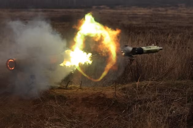 Đồng thời, họ cũng có thể chọn vị trí và thời điểm tấn công tốt nhất thông qua địa hình, thời tiết và các yếu tố khác để tăng hiệu quả của trận đánh. Đây là một dự án lớn cấp quốc gia, nên cần có sự phối hợp và đầu vào nguồn lực của chính phủ và quân đội Nga.