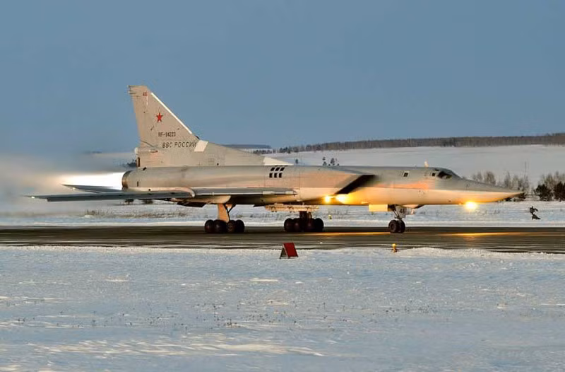 Theo truyền thông Nga, các hành động đe dọa của Kiev có thể buộc Nga phải thực hiện các cuộc tấn công tổng lực, nhằm vào các vị trí đóng quân của Quân đội Ukraine ở khu vực Donbass.