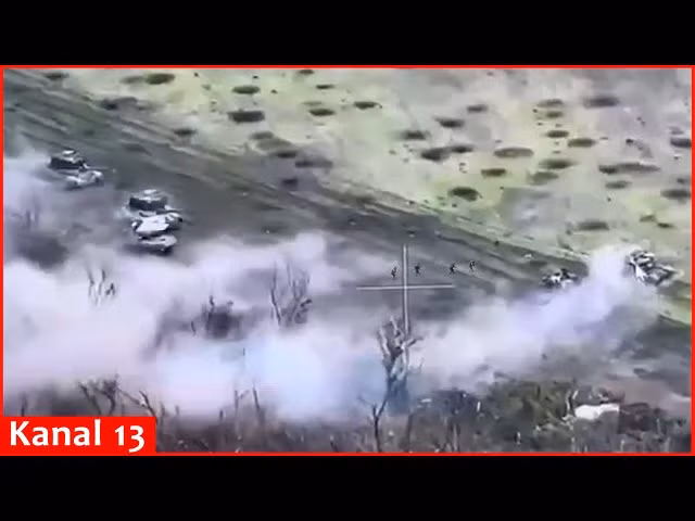 Trong sự hỗn loạn của trận chiến, các đơn vị Ukraine phải rút lui với tổn thất không chỉ do hỏa lực pháo binh Nga, mà cũng hứng chịu hỏa lực từ của chính pháo binh của Quân đội Ukraine, từ khu vực trung tâm và phía tây của Chasov Yar nã vào.