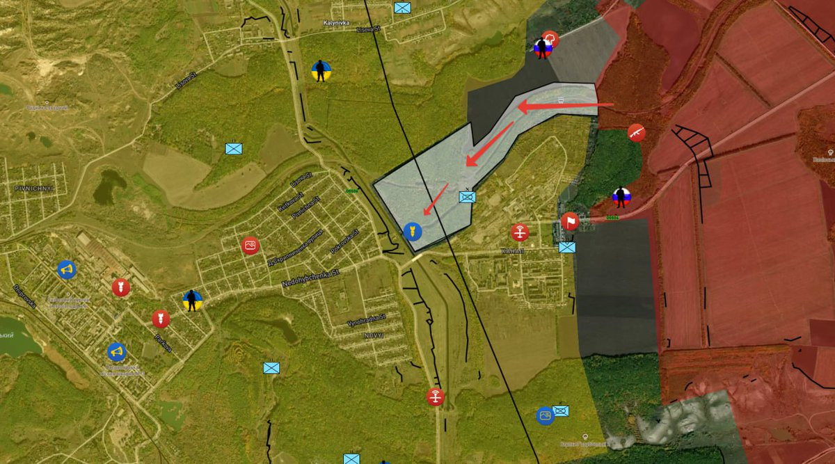 Hơn nữa, do bị ngăn cách bởi kênh đào Seversky Donets-Donbass, các đơn vị dự bị của Ukraine đang gặp khó khăn khi cố gắng tiến vào khu vực ở phía đông thành phố để tiếp viện cho các đơn vị đang phải bỏ vị trí, rút lui khỏi tiểu khu Kanal đã đề cập.