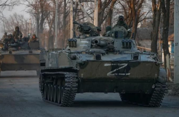 Về lâu dài, sau khi Quân đội Nga tràn ngập hoàn toàn Bakhmut, họ phải tổ chức xây dựng tuyến phòng thủ có đủ chiều sâu chiến lược; đủ sức chống lại cuộc phản công mùa xuân sắp tới của Ukraine có thể xảy ra.