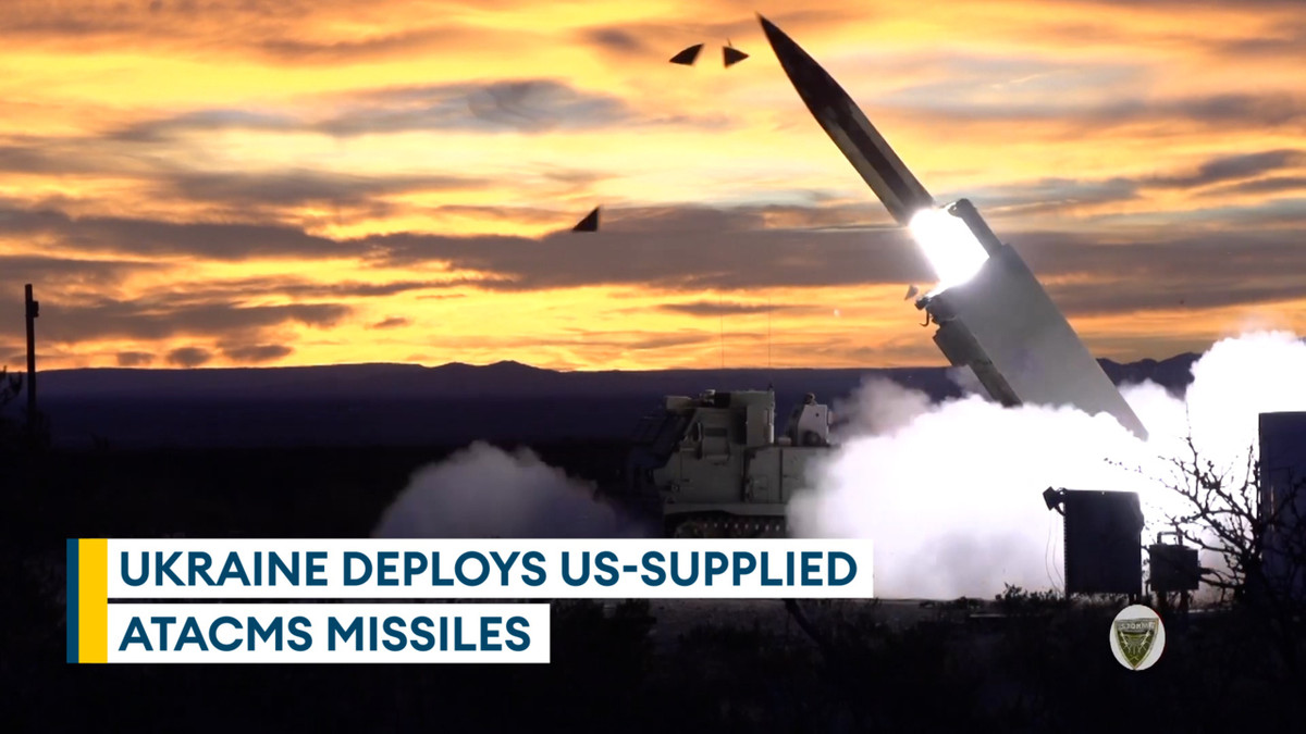 ATACMS là tên viết tắt của Hệ thống tên lửa đạn đạo chiến thuật lục quân của Quân đội Mỹ, được phát triển trong Chiến tranh Lạnh vào những năm 1980. Ưu điểm của nó là độ chính xác cao, khả năng cơ động linh hoạt trên chiến trường, sử dụng nhiều loại đầu đạn và khó đánh chặn.