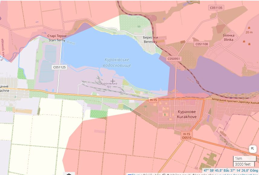 Cuộc tiến công của RFAF ở Kurakhove cũng được các nguồn giám sát của Ukraine ghi nhận, họ ghi chú trên bản đồ của họ rằng, gần như toàn bộ diện tích thành phố đã nằm dưới sự kiểm soát của quân Nga. Sự hiện diện của quân Ukraine ở Kurakhove chỉ được thể hiện ở vùng ngoại ô xa về phía tây.