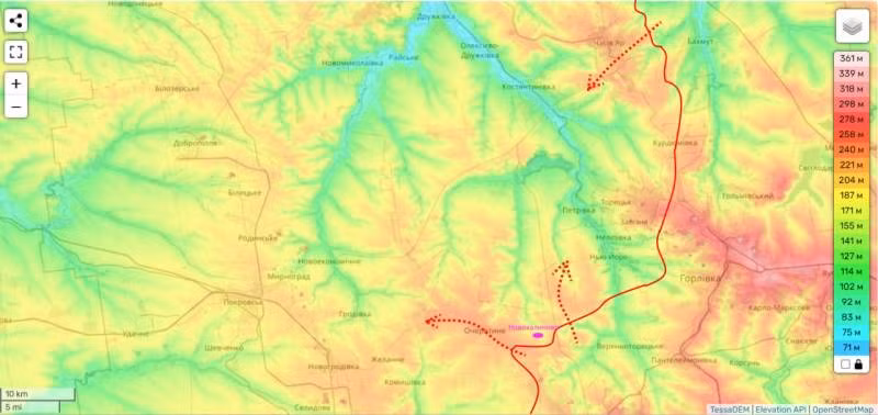 Chuyên gia Podolyaka cũng nói thêm rằng, cuộc tiến công của quân Nga qua hướng Ocheretino và Novokalinovo sẽ diễn ra dọc theo lưu vực sông mà không tiến hành vượt sông; điều này rất quan trọng trong thời kỳ bắt đầu tan băng ở miền đông Ukraine.