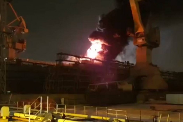 Theo hãng tin Nga Interfax, lực lượng thuộc Hạm đội Biển Đen của Nga đã đổ bộ vào thành phố cảng ở Tây Nam Ukraine. Theo hãng tin Pháp AFP, nhiều vụ nổ đã xảy ra ở đây. Thành phố Odessa là nơi có nhiều người gốc Nga sinh sống, có cảng lớn nhất của Ukraine và có trụ sở Hải quân Ukraine.