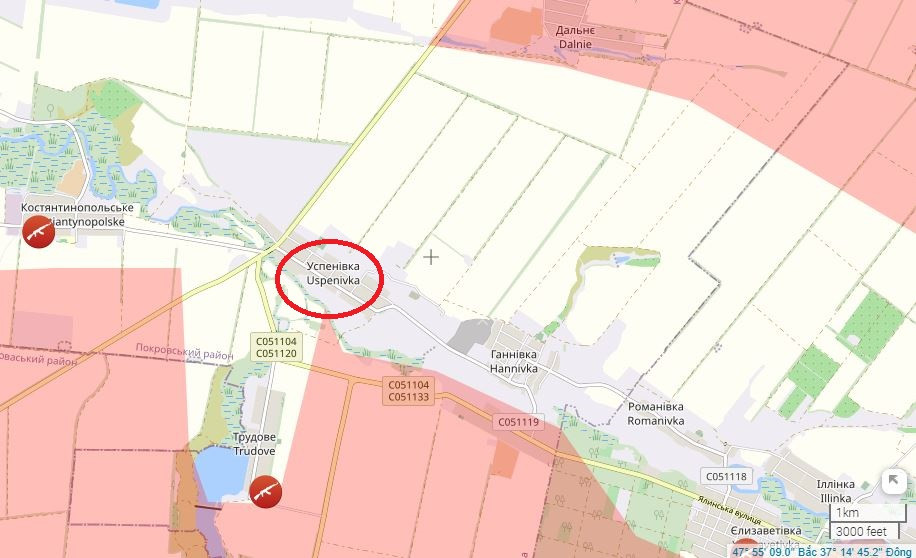 Hiện các nhóm tấn công của Cụm Vostok đang tiến đánh làng Uspenovka, đây là điểm chốt giữ trên trục đường O0510 và là trung tâm của tuyến phòng thủ dọc theo sông Sukhi Yaly. Nếu quân Nga chiếm được vị trí này, đồng nghĩa với việc họ có thể đóng nắp “nồi hầm” với quân Ukraine ở phía nam Kurakhove.