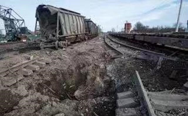 Trợ lý an ninh của Tổng thống Mỹ Jake Sullivan nói rõ rằng, Mỹ hiện không có dư thừa tên lửa phòng không Patriot để có thể hỗ trợ Quân đội Ukraine. Sullivan cho biết: "Các hệ thống tên lửa phòng không Patriot của Mỹ hiện đang được triển khai trên toàn thế giới, bao gồm cả Trung Đông, để bảo vệ các căn cứ quân sự của Mỹ".