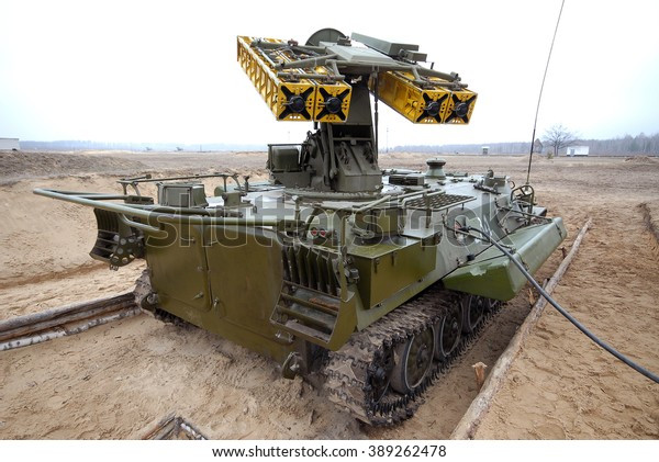 Trong bối cảnh chuẩn bị một cuộc chiến với lực lượng ly khai Miền Đông của nước này, phía Quân đội Ukraine gấp rút đã tập trung lực lượng tại đây; vừa qua một vụ tai nạn đáng tiếc đã xảy ra, liên quan đến loại tên lửa phòng không vác vai Strela-10 của phía Ukraine.