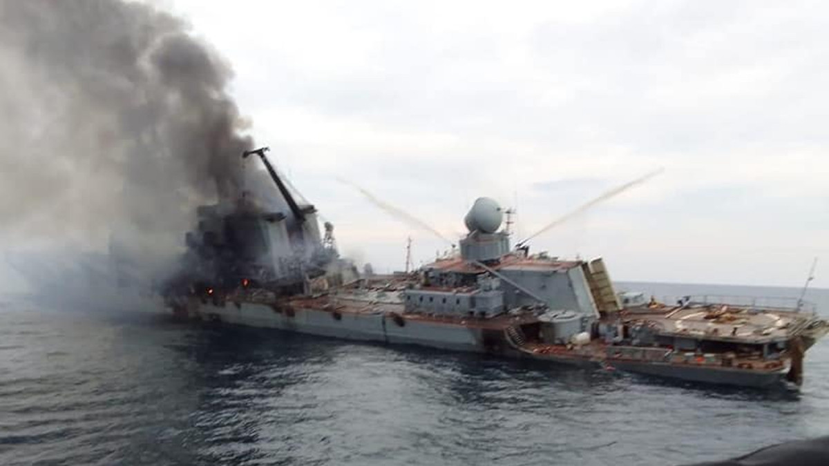 Sự thật về việc Quân đội Nga rút khỏi Đảo Rắn của Ukraine - Hình 6 Su that ve viec Quan doi Nga rut khoi Dao Ran cua Ukraine-Hinh-6