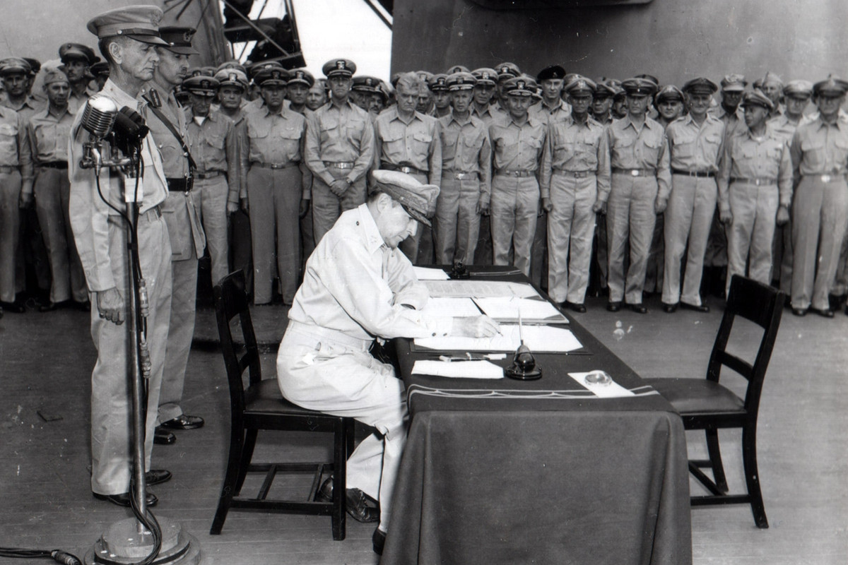 Trong khi đó, các nhà khoa học Nhật Bản lại có xu hướng không muốn tham gia vào nghiên cứu và phát triển các công nghệ có thể được sử dụng cho mục đích quân sự. Nguồn ảnh: Warhistory.