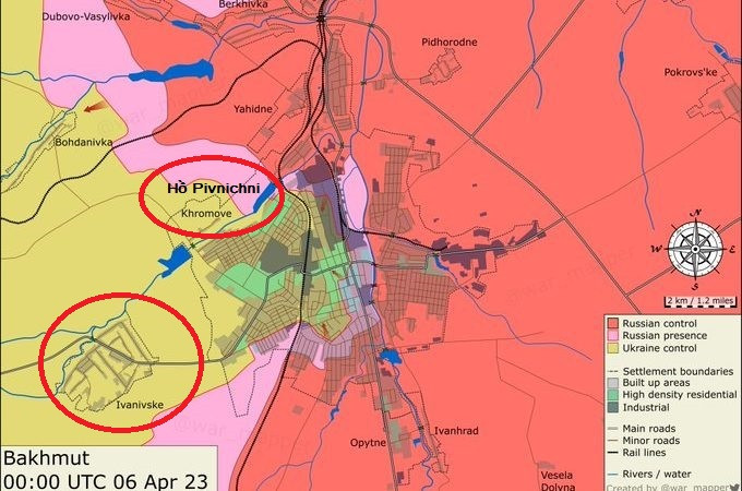 Ngoài ra, ở hướng tây bắc bên ngoài thành phố Bakhmut, lực lượng chính của các đơn vị bộ binh Wagner được bố trí bao vây các làng Khromove, Bodanivka và hai bên đường cao tốc M-03; hiện đang tích cực củng cố phòng tuyến, chờ đón đánh lực lượng Ukraine phản công.
