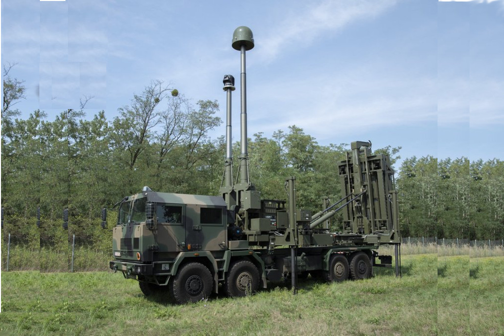 Trên thực tế, Ba Lan đã đặt mua 46 hệ thống phòng không Narew của liên doanh Ba Lan-Anh trị giá lên tới 8 tỷ USD. Nhưng đến thời điểm hiện tại, mới chỉ có hai trong số các hệ thống này được đưa vào trực chiến; số còn lại dự kiến sẽ được giao trong khoảng thời gian từ 2027 đến 2035.