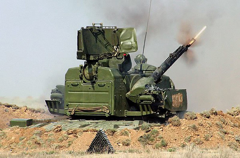 Để phòng tránh đánh trả trong điều kiện đối phương sử dụng ồ ạt UAV, Quân đội Nga đã phát triển chiến thuật mới, sử dụng các hệ thống phòng không và thiết bị tác chiến điện tử để vô hiệu hóa mối đe dọa này. 