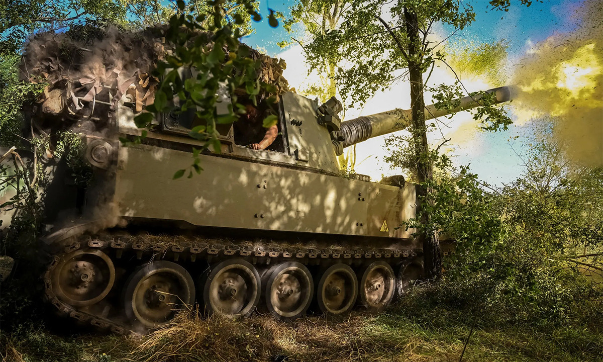 Thứ ba, phía Ukraine cho rằng tên lửa lảng vảng Lancet thiếu khả năng phân biệt tính xác thực và cũng khó tìm kiếm các mục tiêu ẩn náu trong rừng. Vì vậy, ở những khu vực Lancet hoạt động, vũ khí hạng nặng của Ukraina nên được giấu trong rừng càng nhiều càng tốt. 