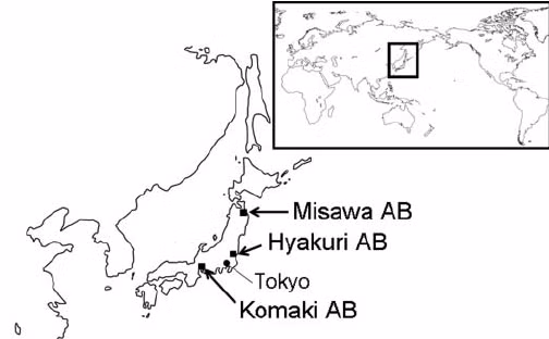 Căn cứ không quân Misawa, nằm ở cực bắc của Nhật Bản, là cơ sở quân sự xa nhất về phía bắc của Mỹ. Nằm ở tỉnh Aomori trên đảo Honshu, căn cứ này trước đây từng là trung tâm cho các chuyến bay trinh sát vào lãnh thổ Liên Xô và Trung Quốc trong những năm của thập niên 1950. 