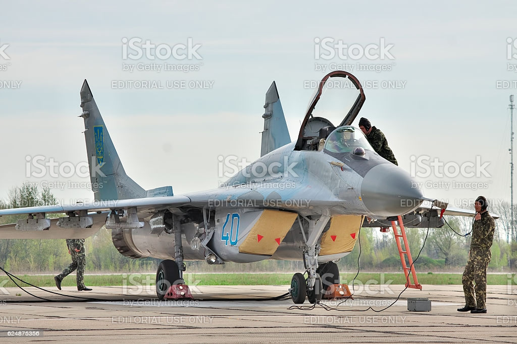 Hiện nay các nhà lãnh đạo của Ukraine nhận thức rõ về những yếu kém của Không quân nước mình, Kiev cũng không ảo tưởng về khả năng thực chiến và hoạt động của lực lượng phòng không của họ; do vậy, họ có kế hoạch tái trang bị máy bay chiến đấu mới cho lực lượng không quân.