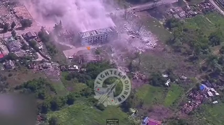 Các chuyên gia phương Tây cho biết, nếu Nga bắt đầu sử dụng bom lượn có điều khiển nặng 3 tấn, bộ binh Ukraine sẽ vô cùng khó khăn trong việc giữ vững các vị trí kiên cố.