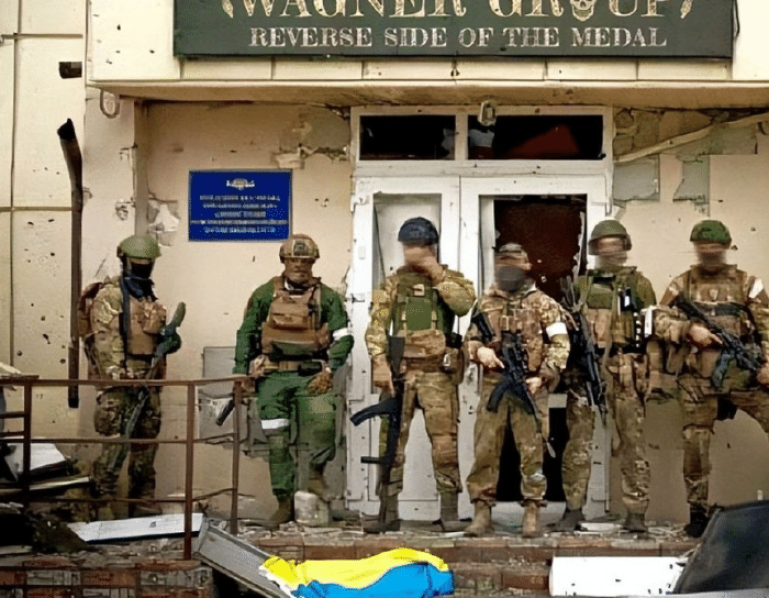 Chiến trường khốc liệt Syria là "người thầy" tốt nhất tôi luyện lên bản lĩnh của lính Wagner. Nếu họ có thể sống sót ở Trung Đông, thì họ nhất định có thể lập được nhiều thành tích khi trở lại chiến trường Nga-Ukraine. Ở một mức độ nào đó, nó phản ánh rằng những người lính đánh thuê của Wagner có tinh thần thép.