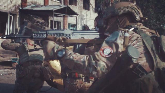 Thứ tư là một số lính đánh thuê Wagner (mặc dù không nhiều) là “tội phạm nghiêm trọng”, bản thân tương đối “lì lợm”; khi thấy người xung quanh bị giết hoặc nguy hiểm đến tính mạng, thì sẽ bộc phát với hiệu quả chiến đấu “lì lợm” hơn.