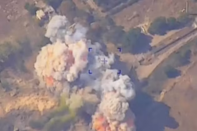 Các cuộc tấn công chính xác của Quân đội Nga nhằm vào các trận địa phòng ngự và các điểm tập kết quân, trận địa pháo binh, súng cối, trung tâm tiếp tế hậu cần,... đã gây tổn thất lớn cho quân Ukraine và khiến các tuyến phòng thủ của họ sụp đổ nhanh hơn.