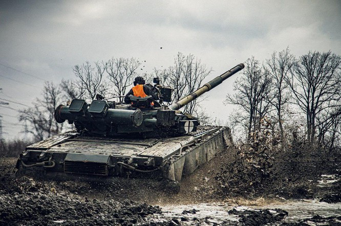 Về khả năng bị tấn công, theo các chuyên gia Nga và phương Tây, quân đội Ukraine sẽ mở cuộc tấn công tổng lực vào ngày 20/2. Nếu phía Nga quyết định gửi lực lượng gìn giữ hòa bình của mình đến Donbass, điều này có thể ngăn chặn ý định tấn công của Quân đội Ukraine. Nguồn ảnh: Pinterest.