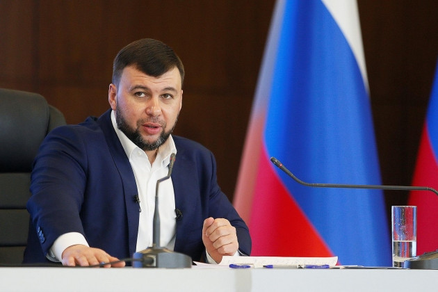 Theo tin từ Hãng tin Sputnik và RIA Novosti của Nga, ông Denis Pushlin, người đứng đầu nhà nước cộng hòa Donetsk tự xưng, đã thông báo vào ngày 18/2 rằng, việc sơ tán công dân DPR sang Nga, sẽ bắt đầu ngay từ bây giờ.