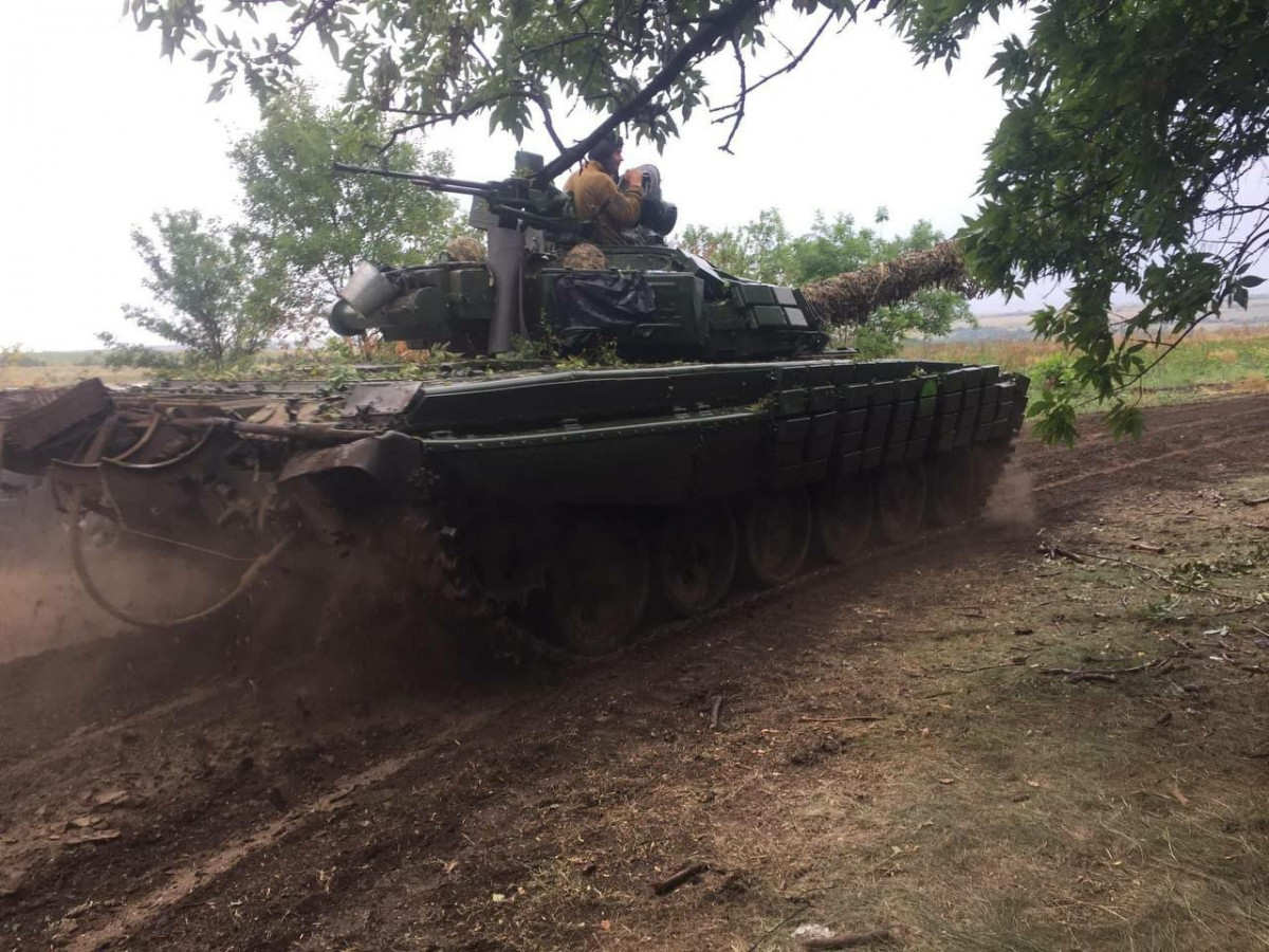 Các chuyên gia cho rằng, một phần thiết bị quân sự của Ukraine cũng có thể bị hư hỏng; và nếu tính những tổn thất thực sự, bao gồm cả những thiệt hại tạm thời, có thể lớn hơn các con số được thống kê.