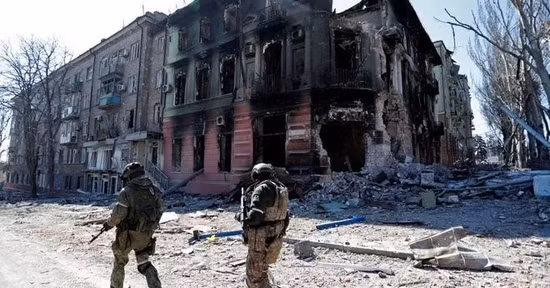 Tổng thống Zelensky nói rằng, cái chết của lực lượng phòng thủ của Ukraine tại Mariupol sẽ khiến mọi cuộc đàm phán kết thúc, và Ukraine sẽ không thực hiện các thỏa thuận về lãnh thổ và con người.