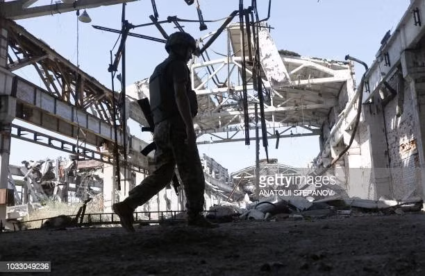 Để tăng cường cho mặt trận Donbass, các đơn vị thiện chiến nhất của Quân đội Ukraine đã được điều động từ mặt trận Nikolaev đến Donbass. Tuy nhiên khi các đơn vị Ukraine được điều đi, họ đã ngay lập tức đánh mất ba trong số các khu vực kiên cố quan trọng nhất trong vùng Kherson là Aleksandrovka, Blagodatnoye và đầu cầu phía đông của sông Ingulets, bao gồm vùng lân cận của các làng Andreevka và Blagodatovka.